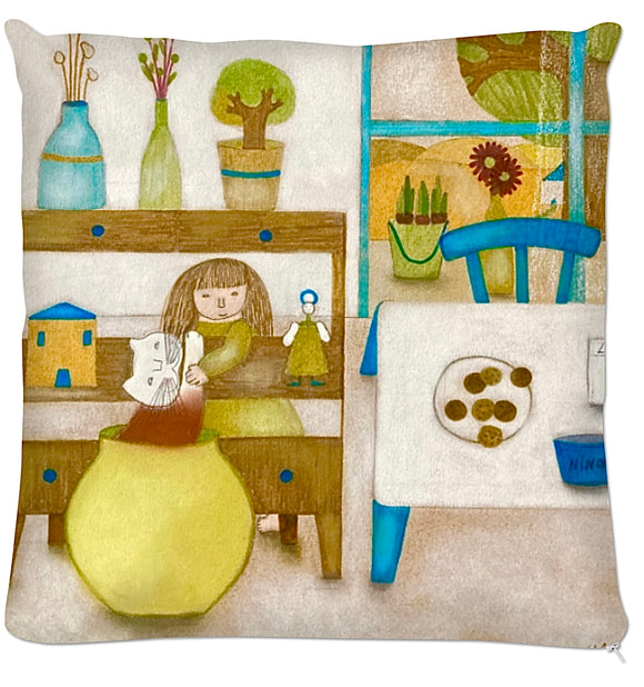 Coussin.Collection Madalune et Ninor. Illustrations Etolessence